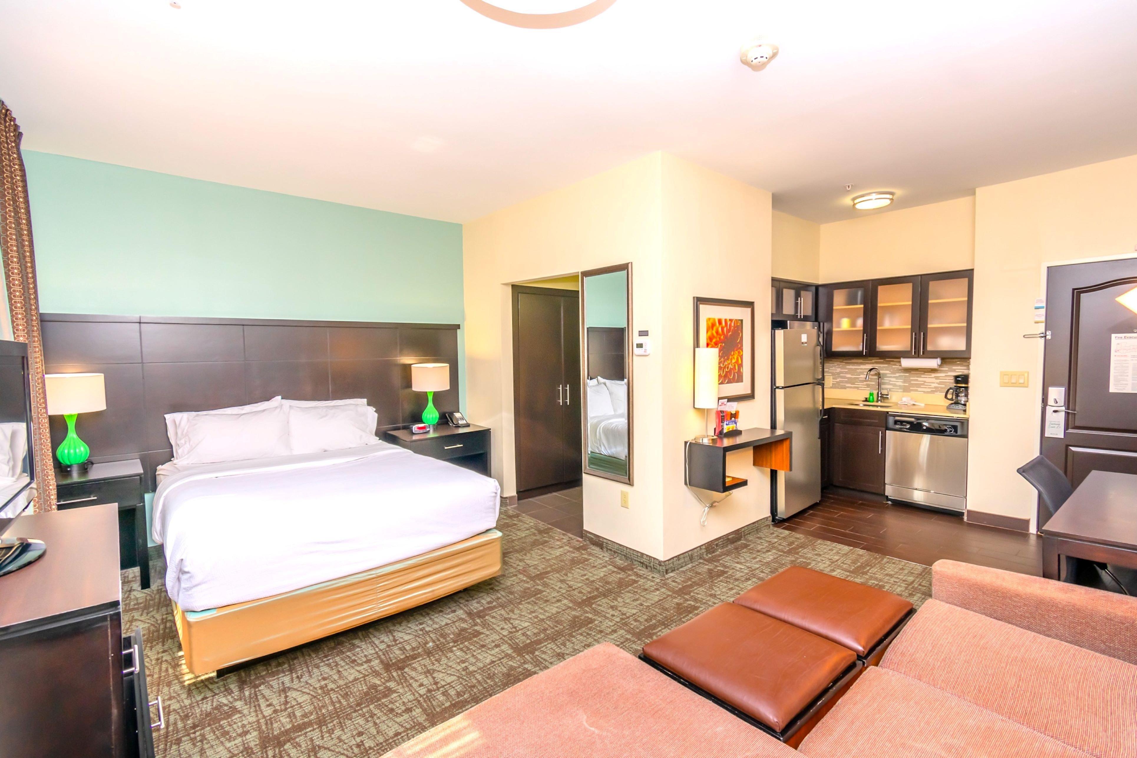 Staybridge Suites Houston - Iah Airport By Ihg Aldine Exterior photo
